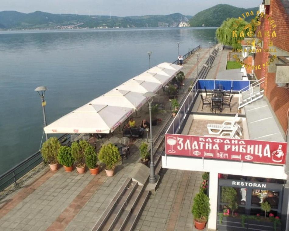 Zlatna Ribica Apartment Голубац Екстериор снимка